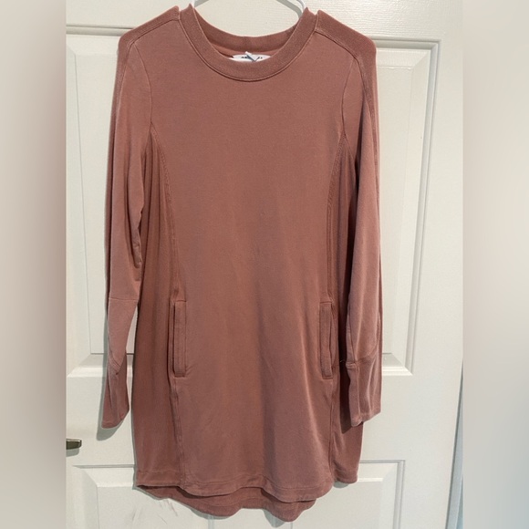 Athleta Dresses & Skirts - Athleta COASTER LUXE SWEATSHIRT DRESS Small